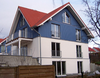 Fertiges Eckhaus. Fotos von 2008